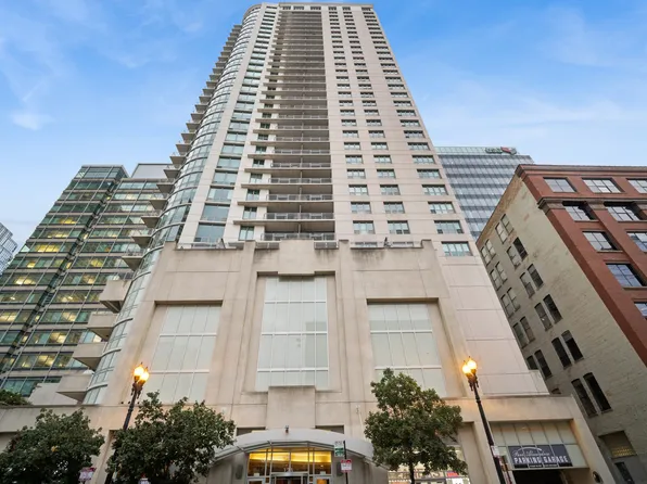 125 S Jefferson St Unit 2310, Chicago, IL 60606