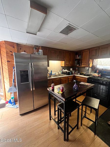 3rd image of 76 E Main Street