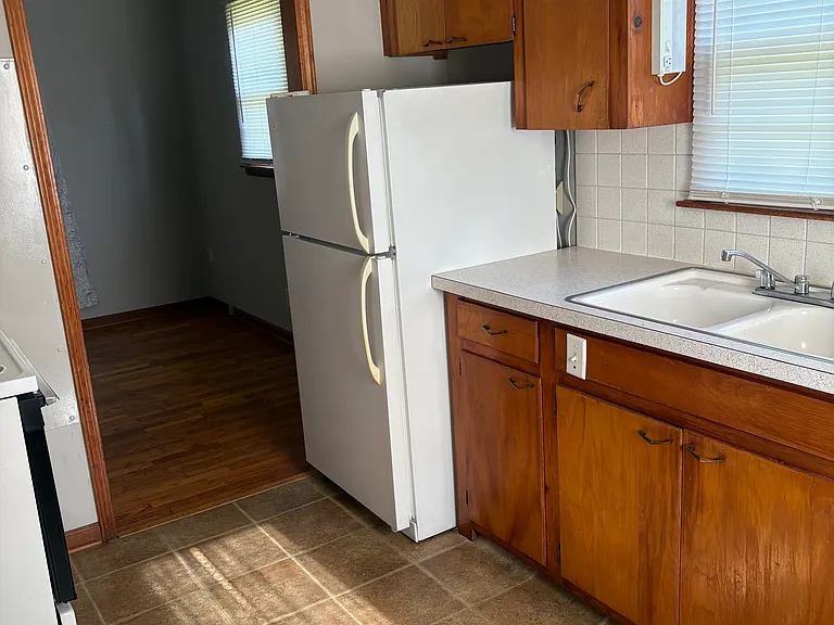 624 Church St — Photo 3