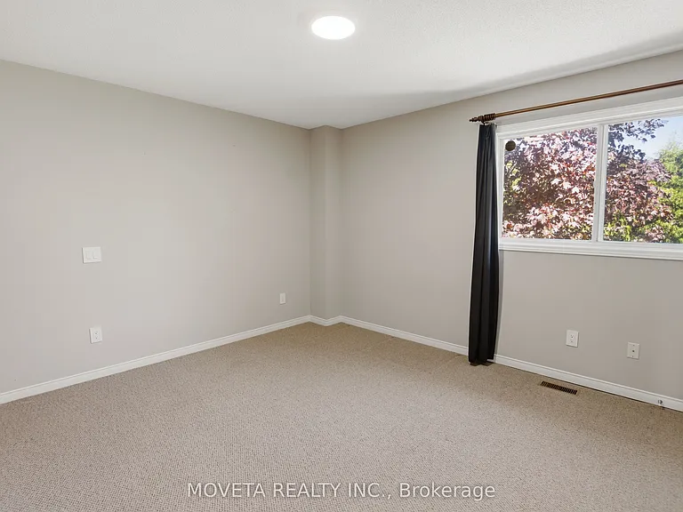 30 Briardale Pl — Photo 44