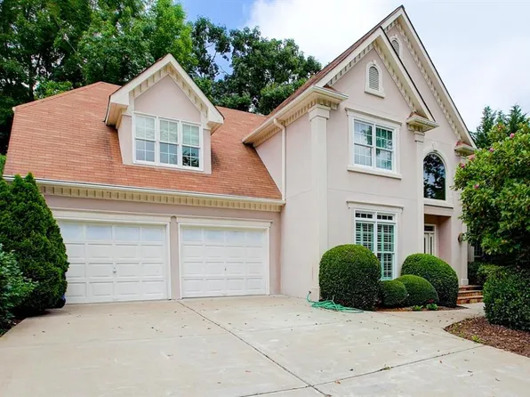 3305 Greencastle Way NE, Marietta, GA 30062