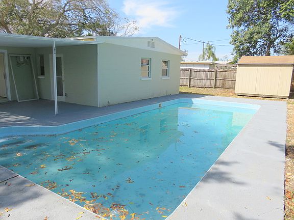 4th image of 5203 Crest Hill Dr
