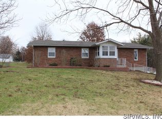 1260 Blackjack Rd, Troy, IL 62294