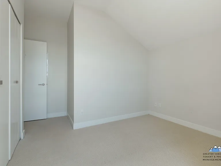 10133 River Dr — Photo 15