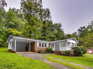 340 Falcon Hills Dr, Asheboro, NC 27205