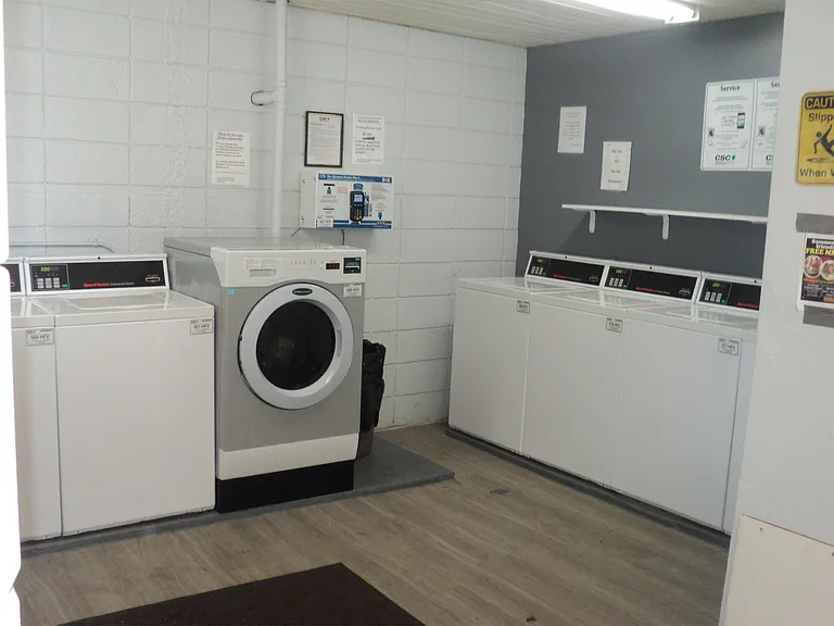 2515 N Alafaya Trl #27 — Photo 14