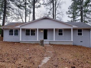 307 Queen Helen Ln, Jonesboro, GA 30236