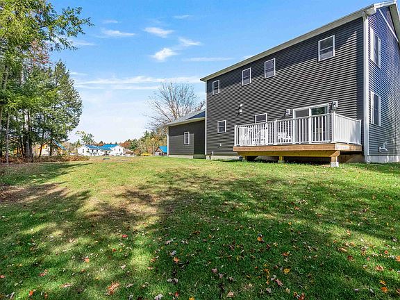 2nd image of 200 Kays Way