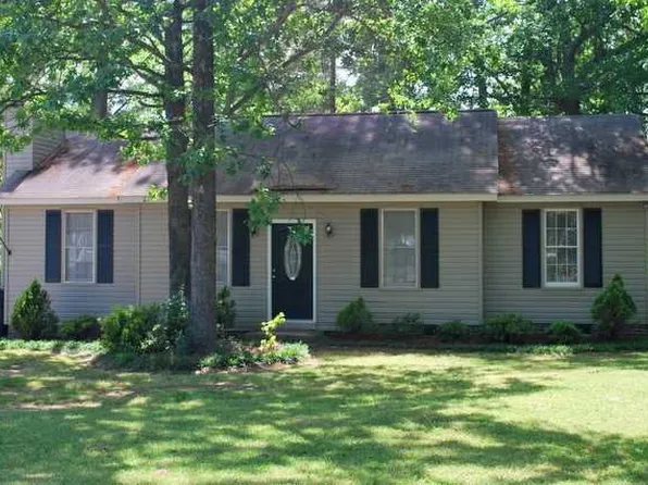 140 Twisted Hill Rd, Irmo, SC 29063