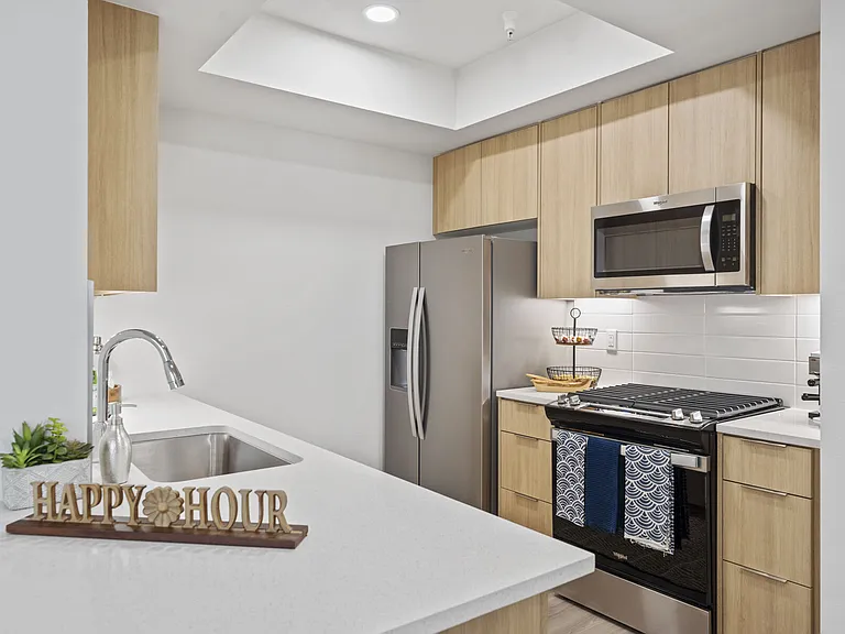 Living at NoHo — Photo 63