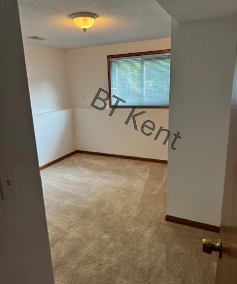 2146 Gingerwood Ct SE — Photo 26