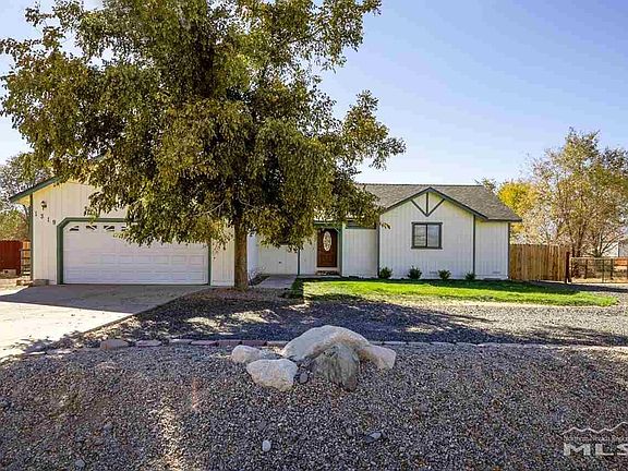 3rd image of 1319 Cathy Ln