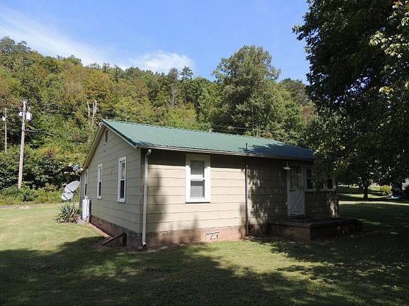 3rd image of 119 Thacker Ln