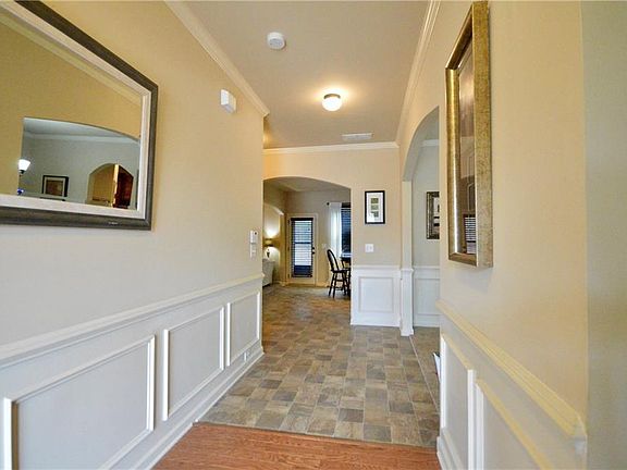 3rd image of 4444 Black Hills Dr NW