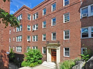 56 Sagamore Rd APT 3C, Bronxville, NY 10708