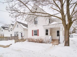 112 Hancock St, Manistee, MI