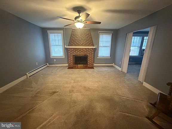 2nd image of 327 Pleasant St E