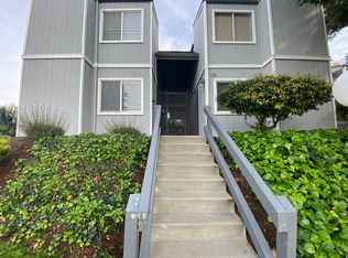 136 Canfield Ave APT B, Santa Cruz, CA 95060