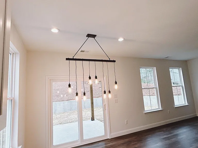 734 S Bomar Ave — Photo 6
