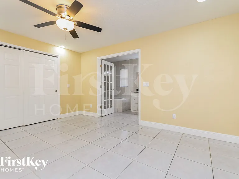 12126 Dakota Woods Ln — Photo 9
