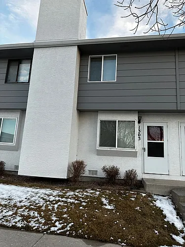 1303 Soaring Eagle Dr Photo 1