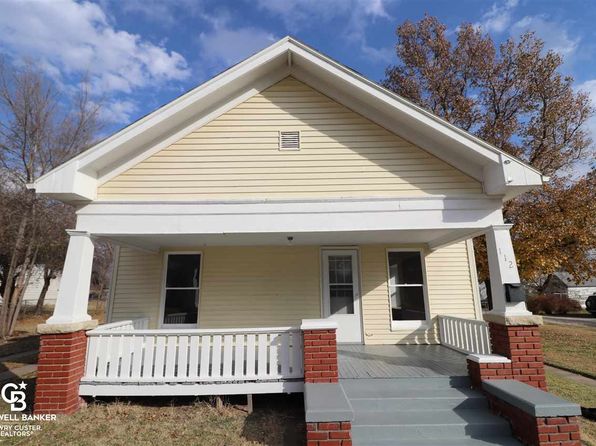 Herington Real Estate Herington Ks Homes For Sale Zillow