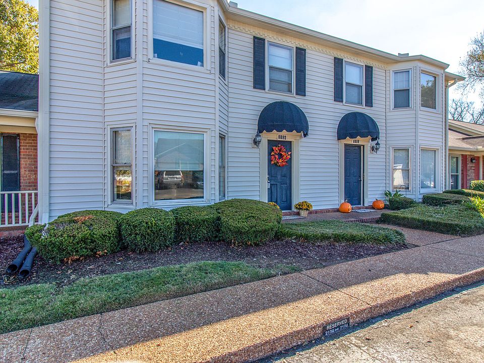 1st image of 2104 River Chase Dr