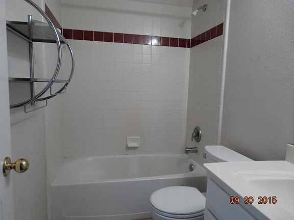 3rd image of 5700 Bedford Ln