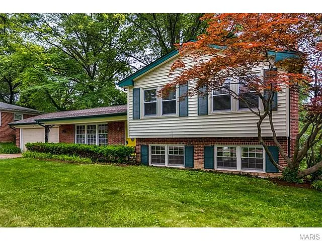 1134 Albany Ct photo 1