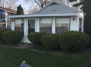 821 Sunrise Park St, Howell, MI 48843