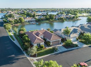 10815 E Clearwater Way, Clovis, CA 93619