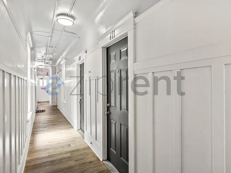 680 14th St #411 — Photo 11