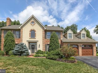 1241 Grants Pl, Denver, PA 17517