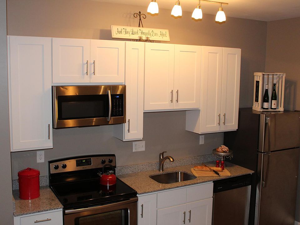 1st image of 4242 Lindell Blvd Ste 1