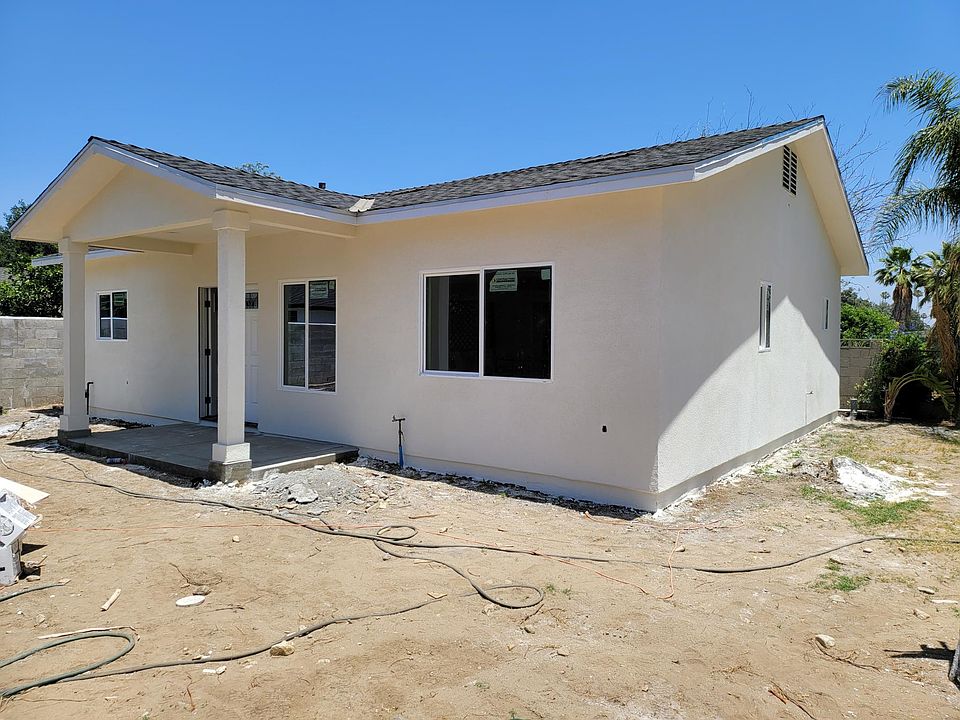1st image of 9565 Palmetto Ave