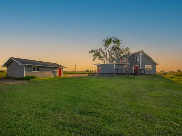 15555 E Highway 44, Caputa, SD 57725