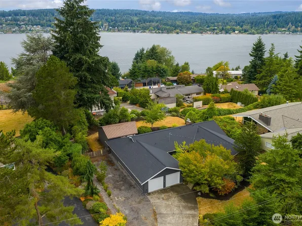 15629 62nd Place NE, Kenmore, WA 98028