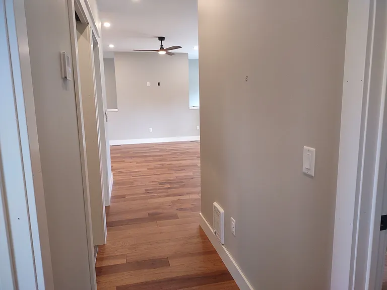 302 W Crawford Ave — Photo 37