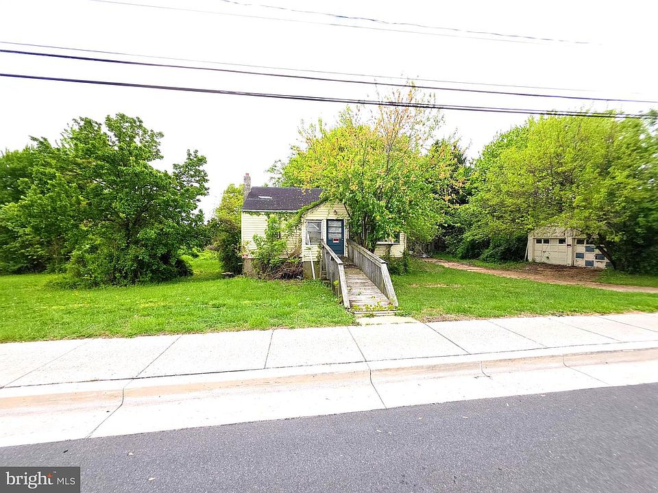 1st image of 165 Christiana Rd