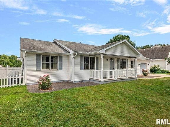 3rd image of 2508 Hedge Ln