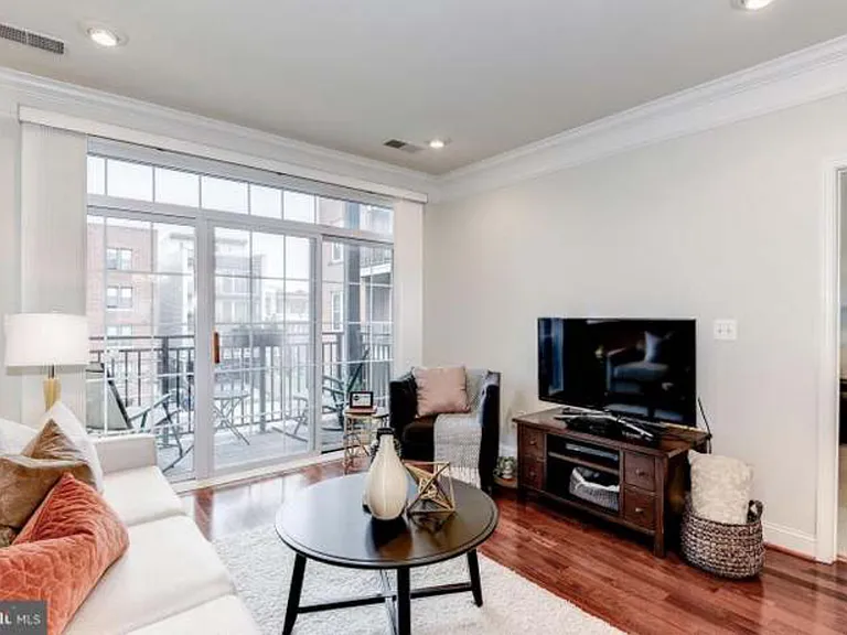 1451 Belmont St NW #320 — Photo 10