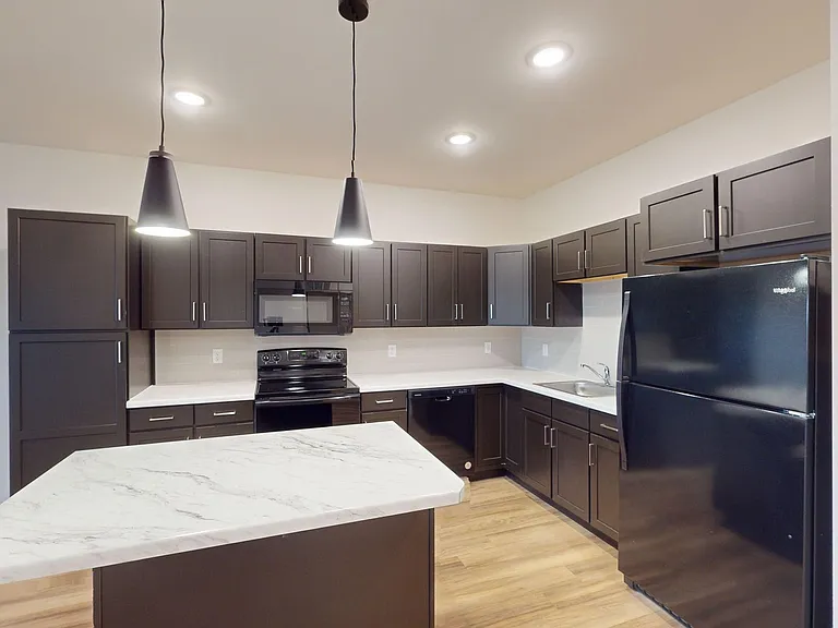 Sage Meadow Apartments & Townhomes — Photo 57