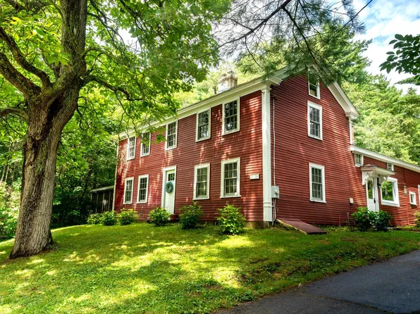 86 Parker Station Road, Goffstown, NH 03045