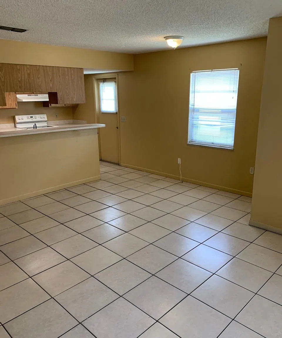 1800 Wightman Ave — Photo 1