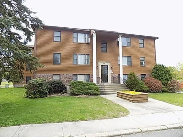 60 Chapin St APT D, Holyoke, MA 01040