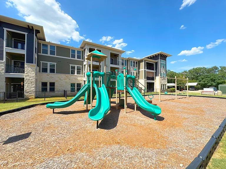 Enclave at the Dominion Apartments — Photo 22