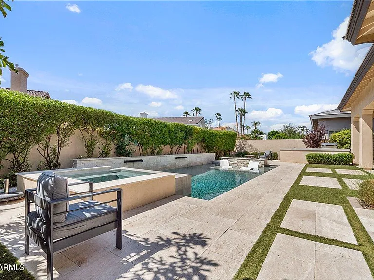 5543 E Beryl Ave — Photo 34