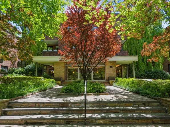 30 Grace #1L, Great Neck, NY 11021