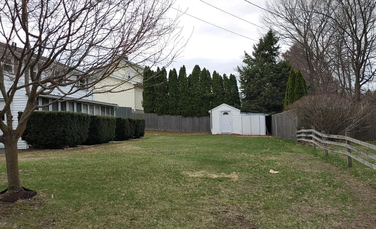 31 Park Villa Ave — Photo 2