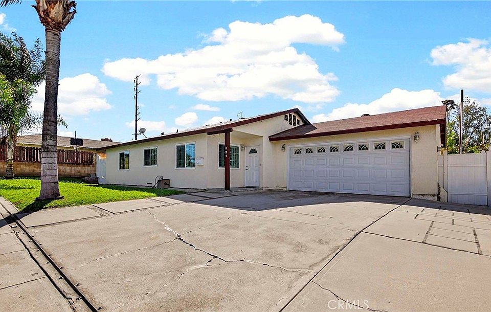 1st image of 621 S Olive Ave